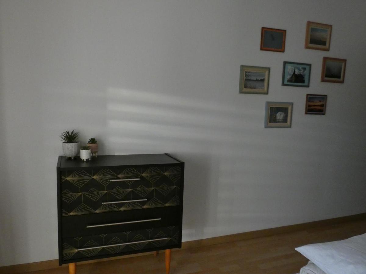 Les Chambres Du Heron Chevillon  ภายนอก รูปภาพ